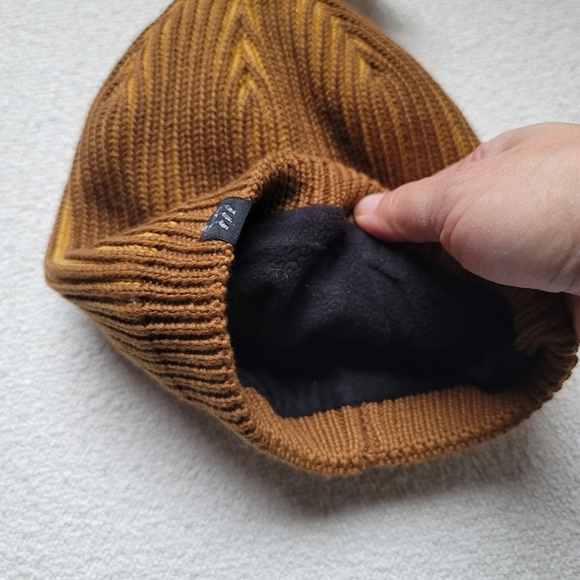 All in Motion, Ribbed Fleece Lined Beanie, Khaki, One Size Fits Most (Youth) - Picture 3 of 4